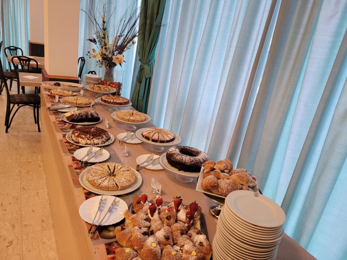 Si Rimini Hotel Eksteriør bilde